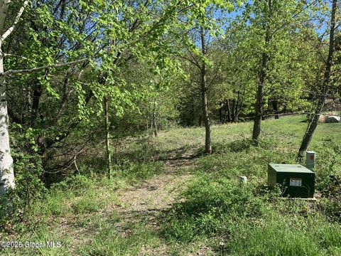 Photo of 343 sweetmilk creek Road, Troy, NY 12180 (MLS # 202515533)