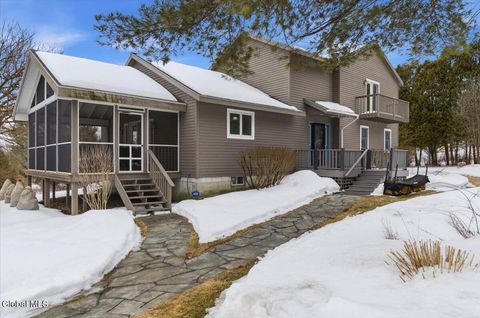 Photo of 174 Parkhurst Road, Wilton, NY 12831 (MLS # 202612341)