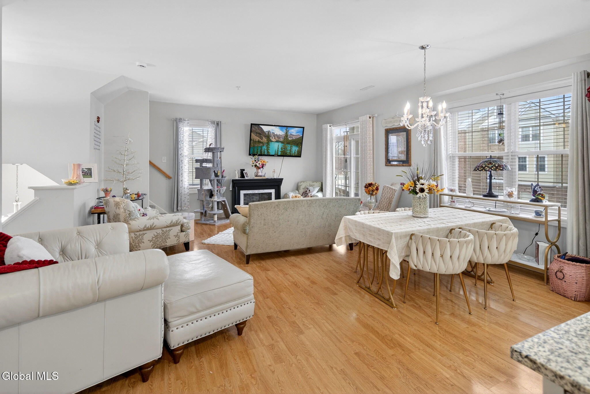 4201 Admirals Walk Drive