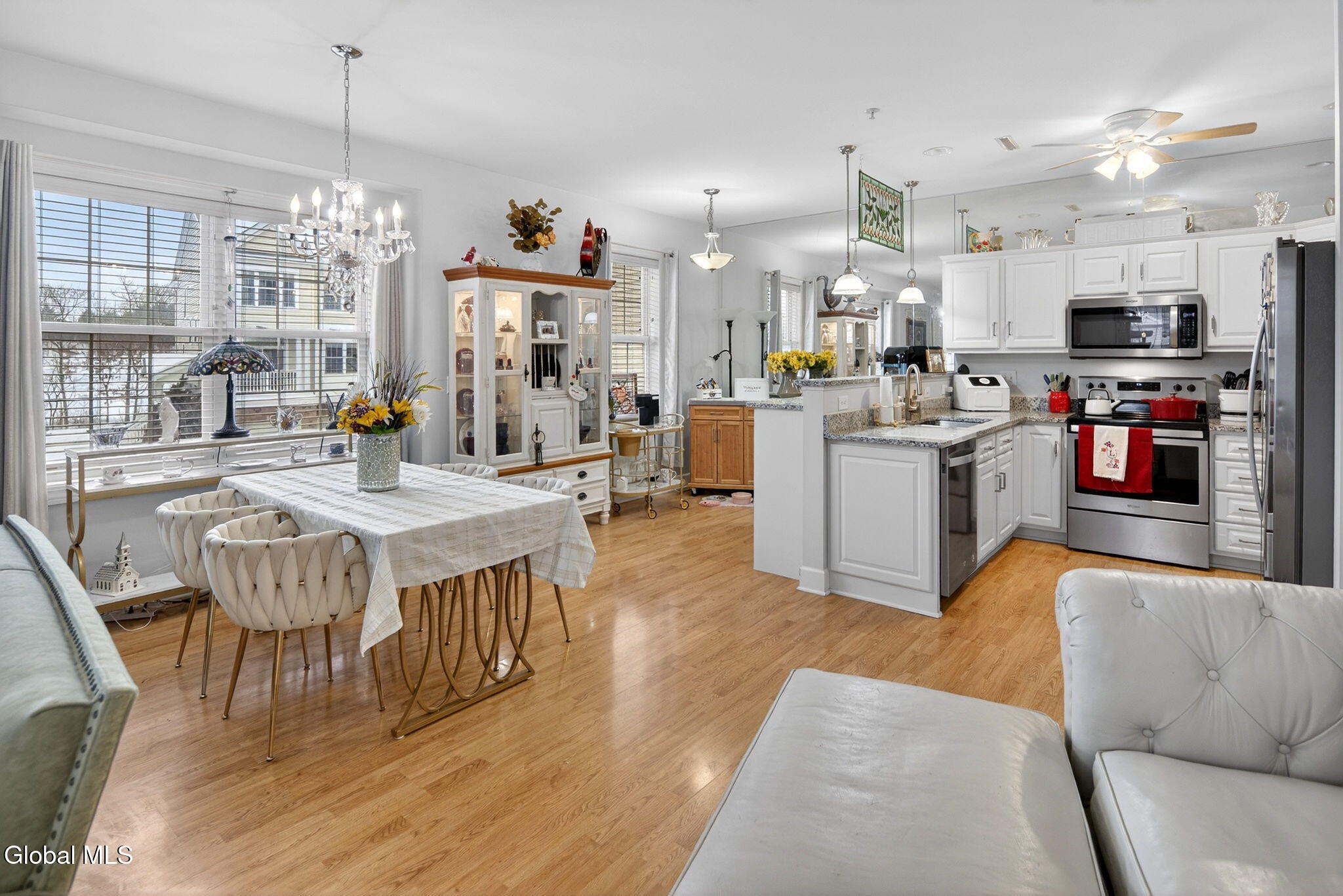 4201 Admirals Walk Drive