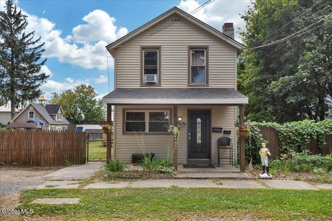 Photo of 68 Marvin Street, Saratoga Springs, NY 12866 (MLS # 202525704)