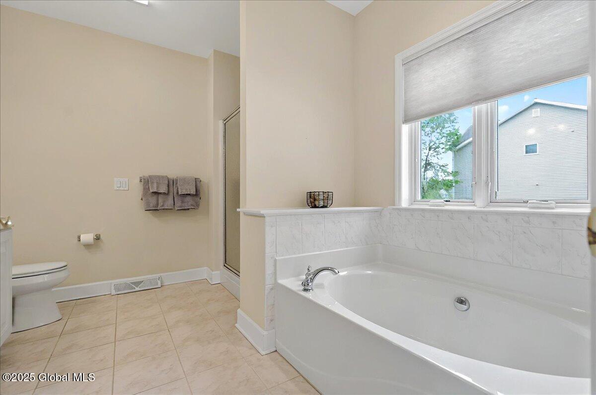 5 Saddlebrook Drive, Clifton Park, New York image 23