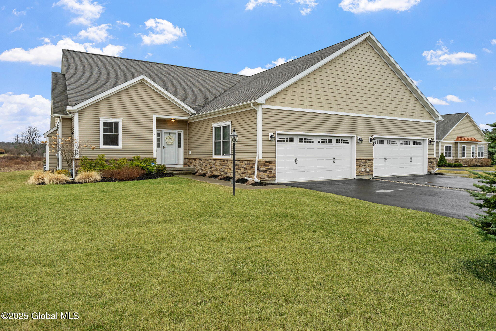 6 Elena Court, Mechanicville, New York image 1