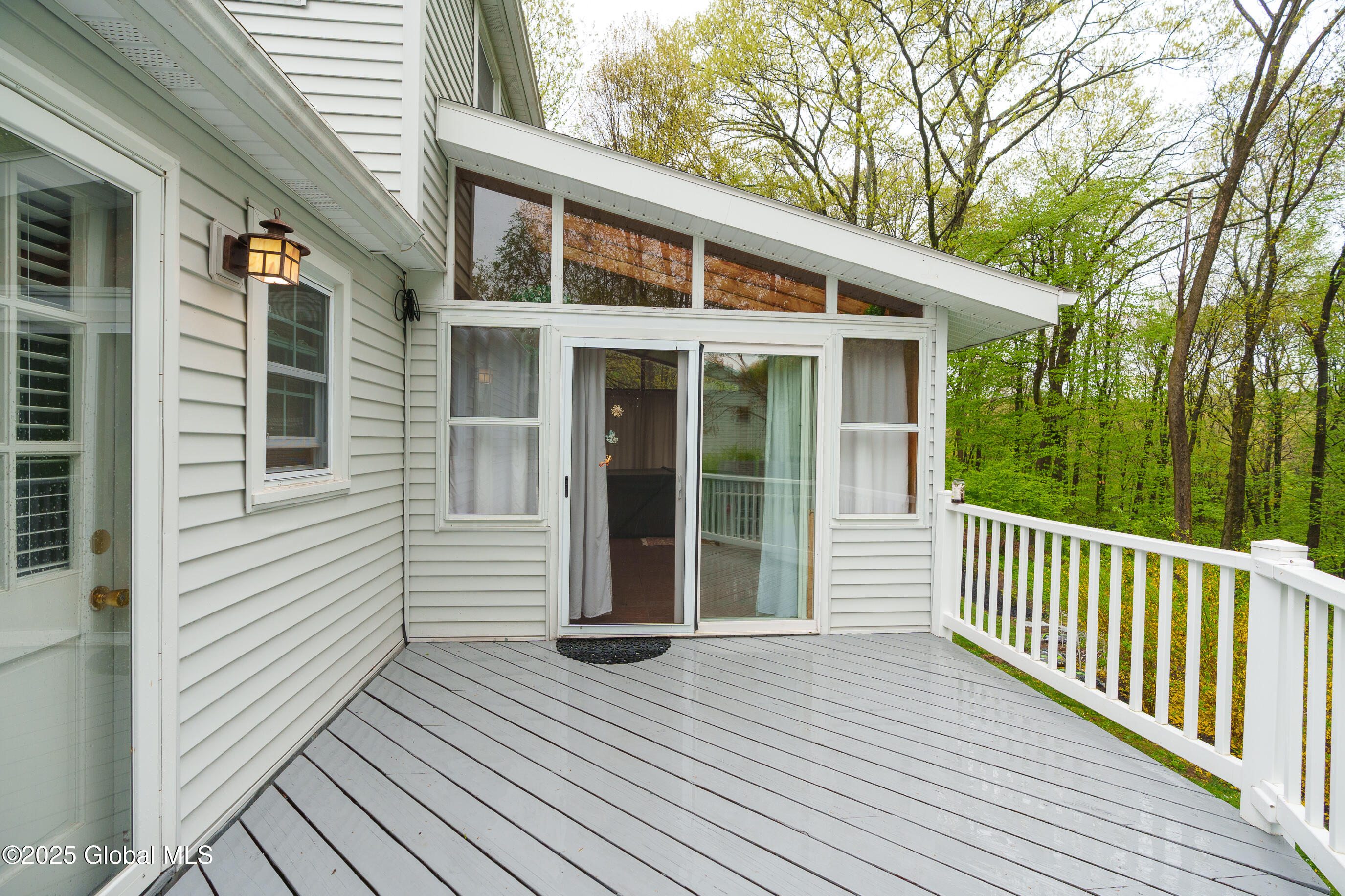 25 Burning Bush Boulevard, Ballston Lake, New York image 10