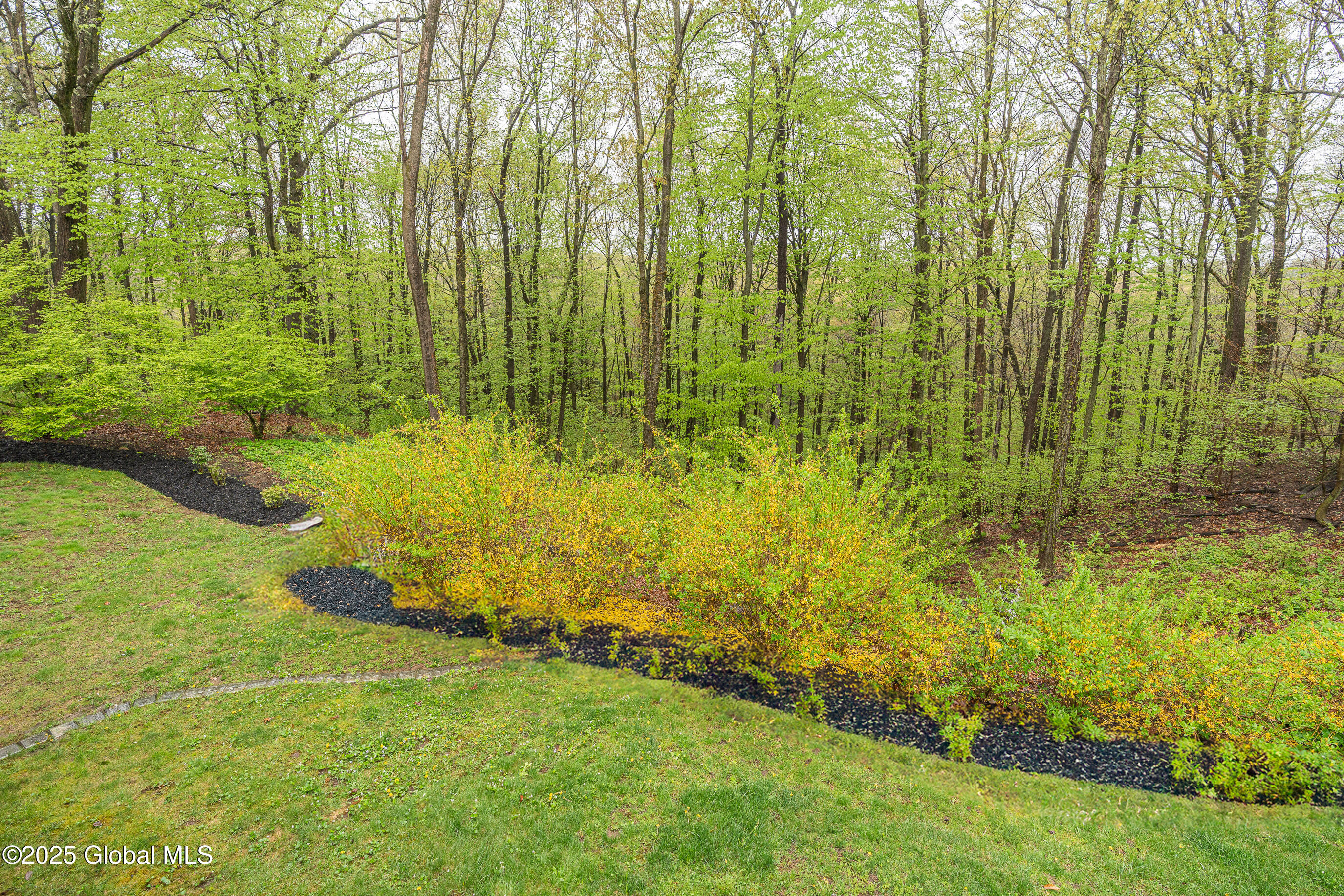 25 Burning Bush Boulevard, Ballston Lake, New York image 12