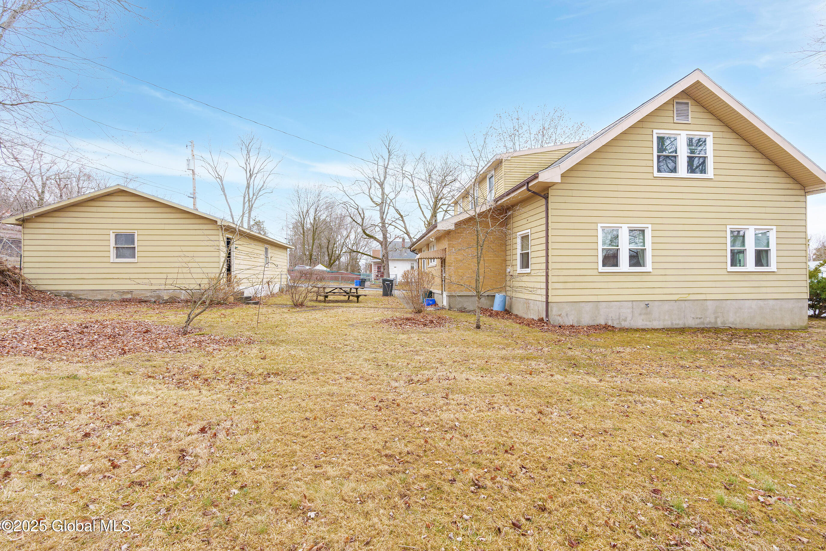 824 6th Avenue, Troy, New York image 5