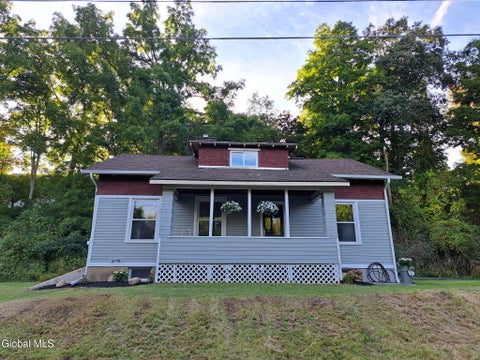 Photo of 4 Washington Avenue #4, Round Lake, NY 12151 (MLS # 202626505)