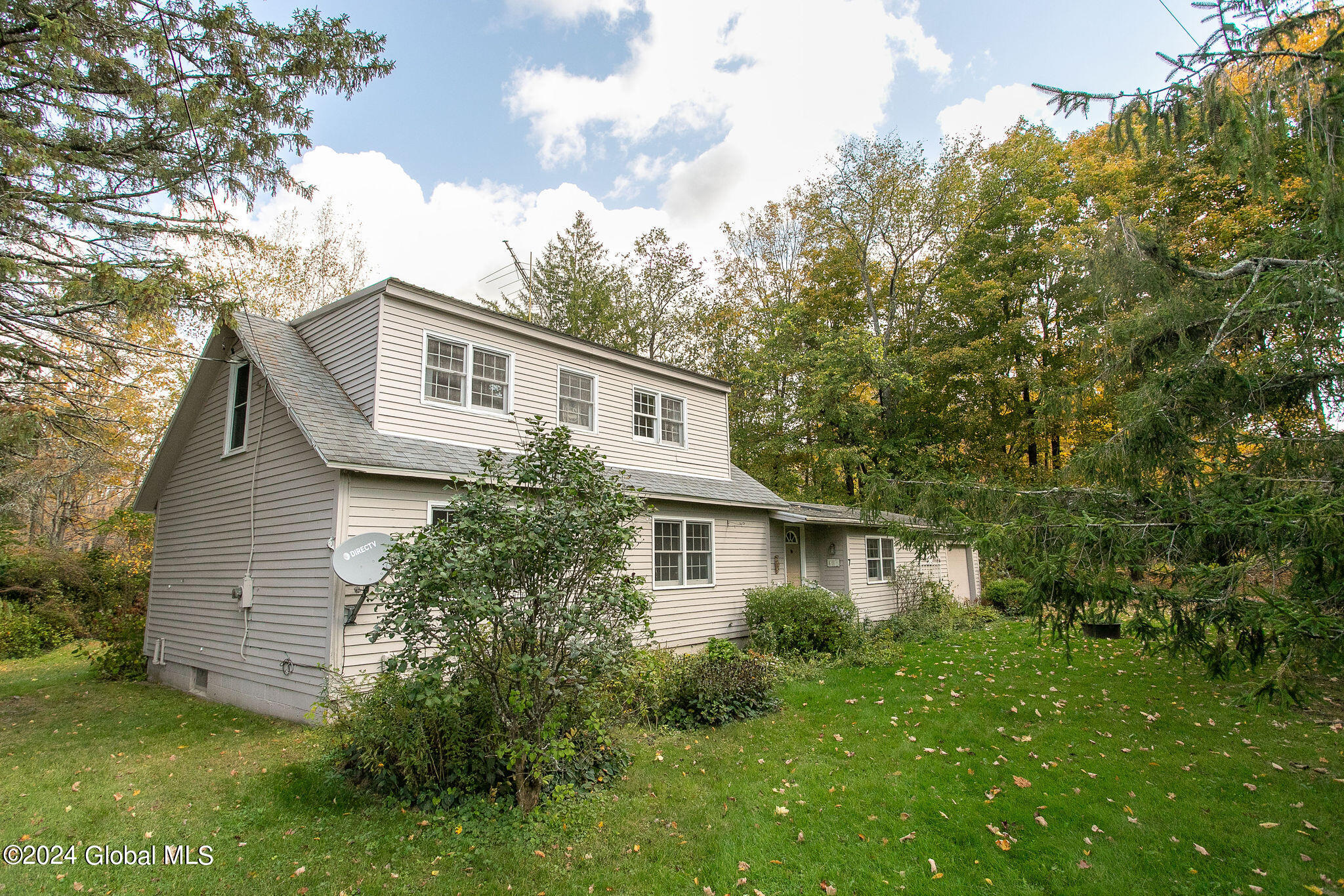 7 Goodrich Hollow Road, Stephentown, New York image 3