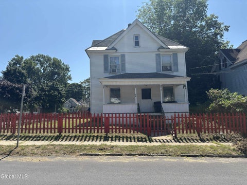 Homes For Sale - 10 Dean Street<br/> Gloversville, NY 12078