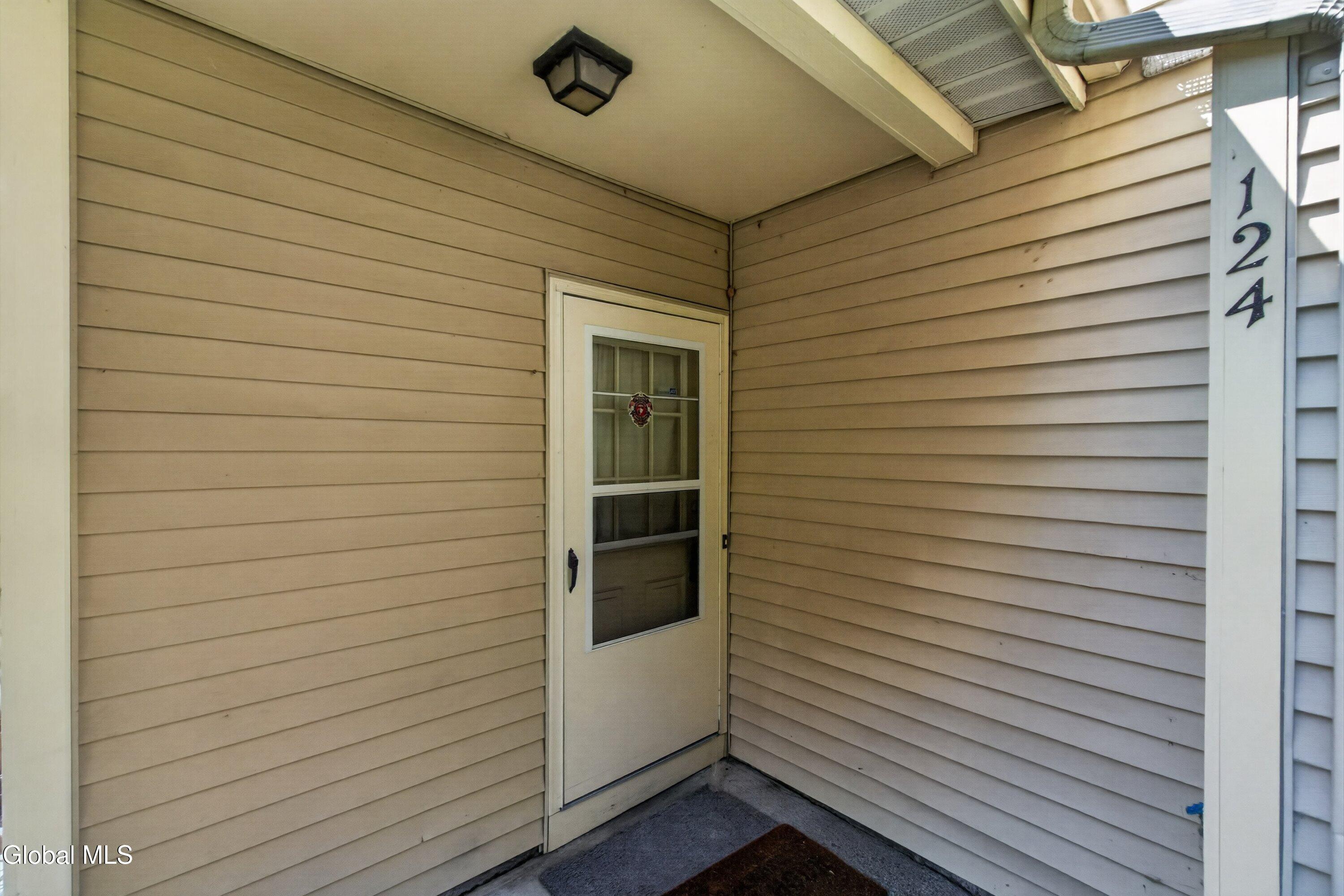 124 Monmouth Way