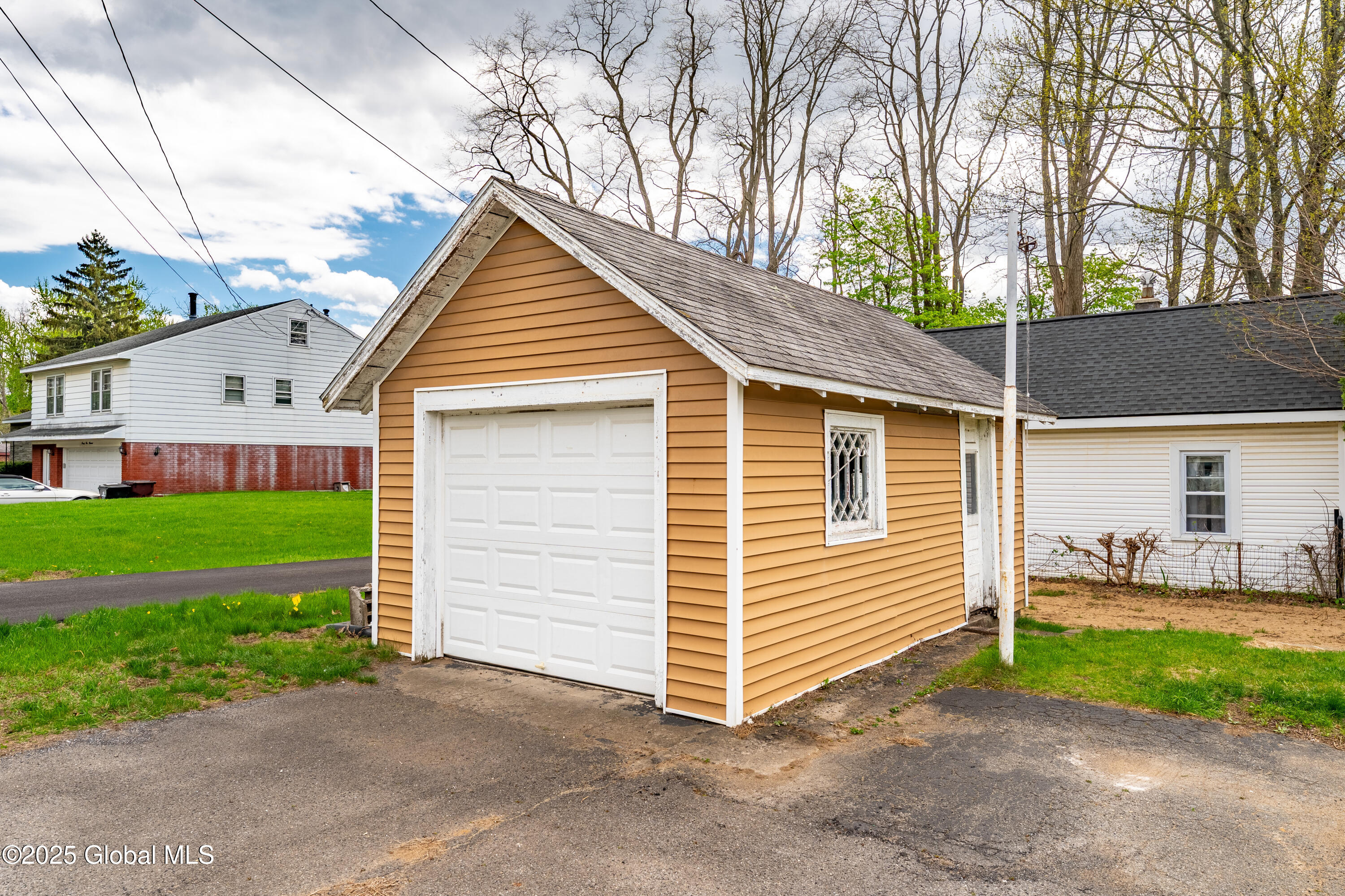 2401 1st Avenue, Schenectady, New York image 4