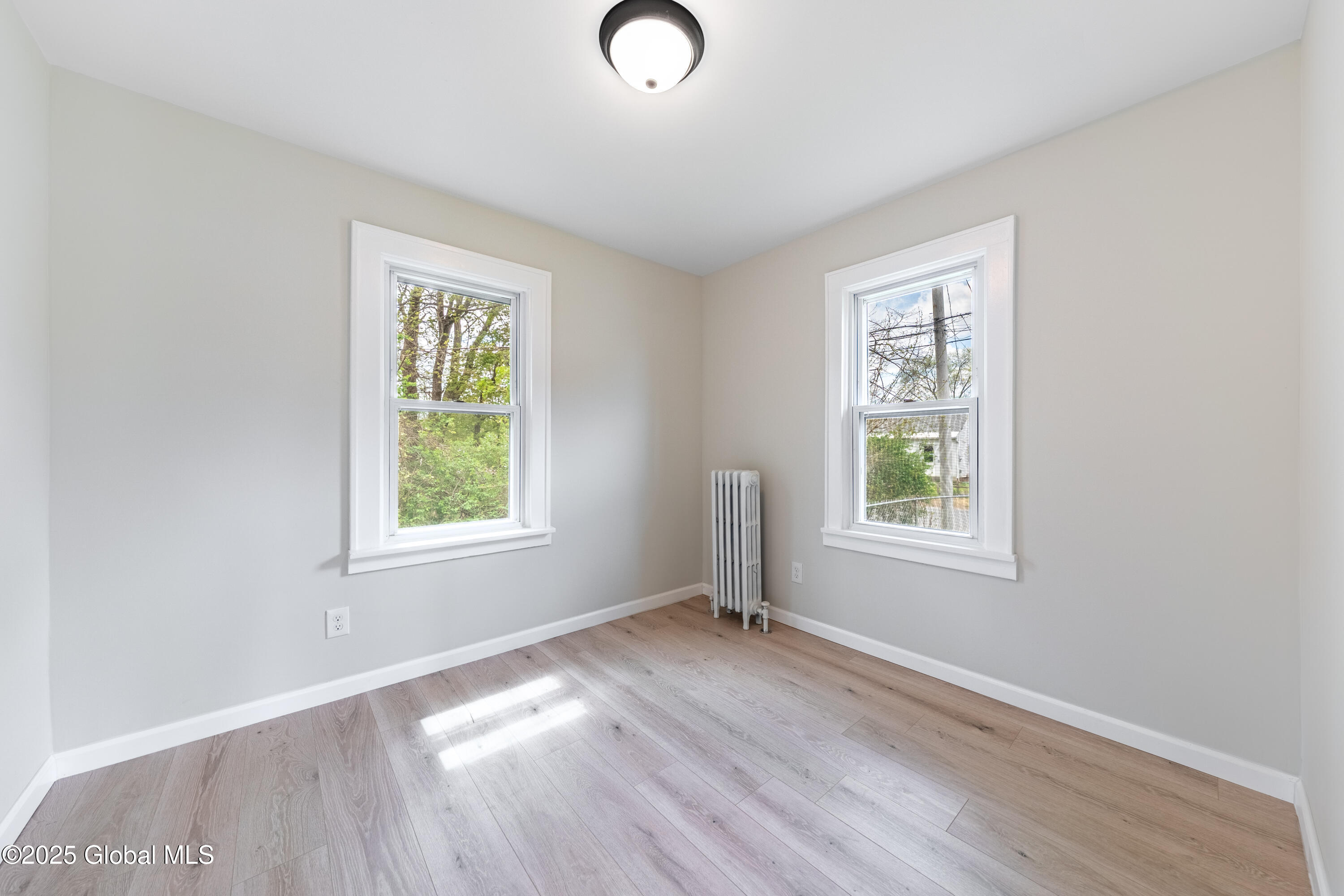 2401 1st Avenue, Schenectady, New York image 9