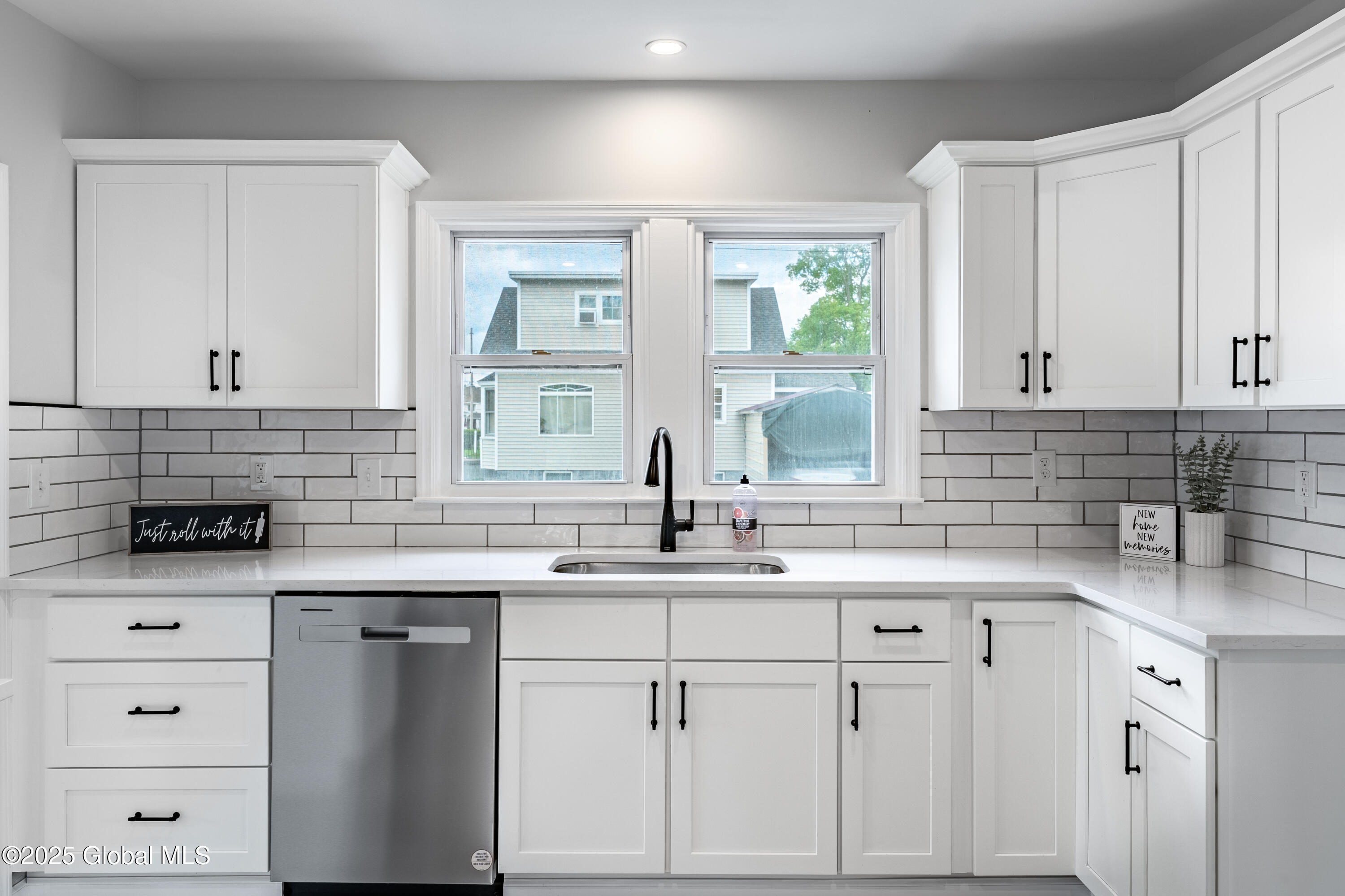 2401 1st Avenue, Schenectady, New York image 14