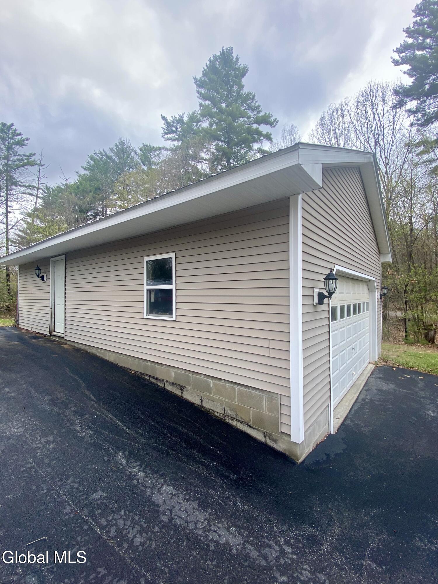 504 Angel Road