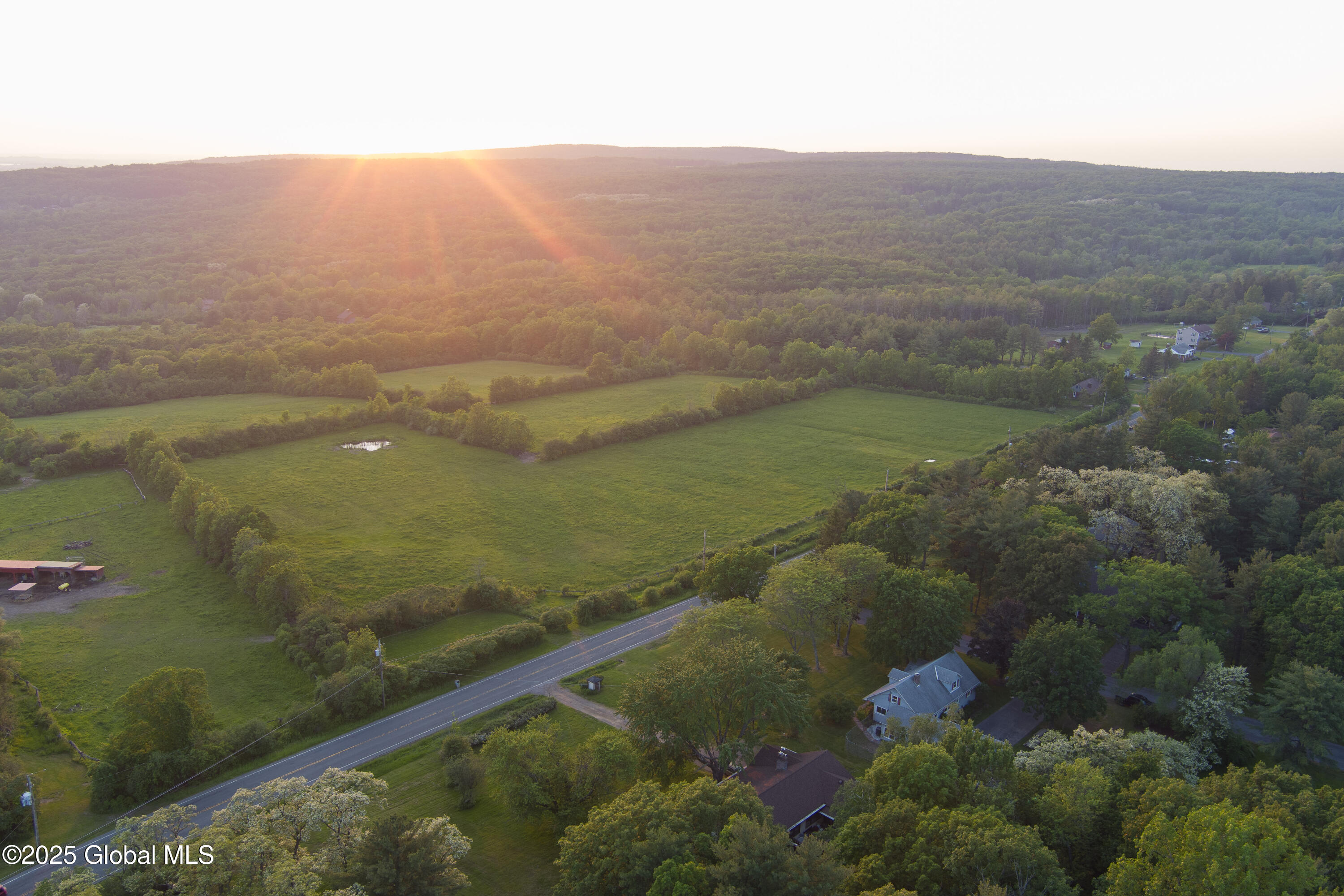 399 Closson Road, Glenville, New York image 2