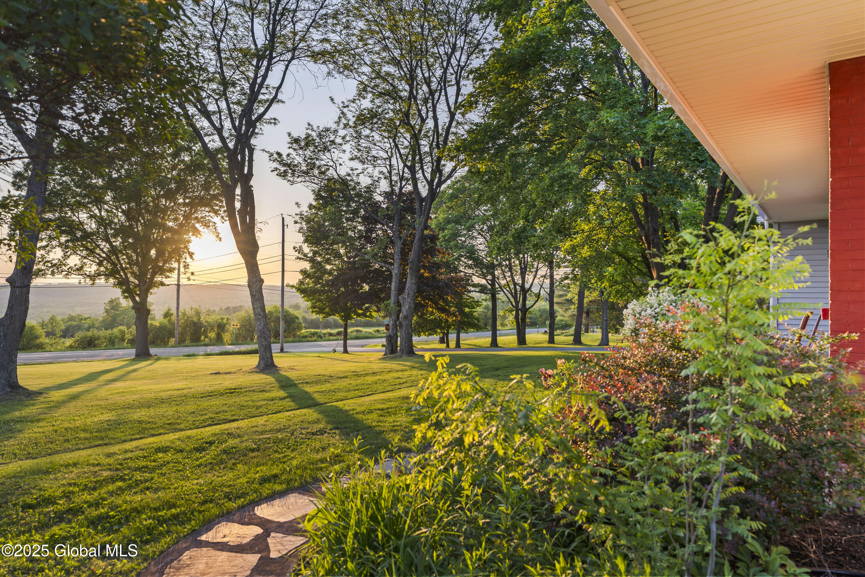 399 Closson Road, Glenville, New York image 3