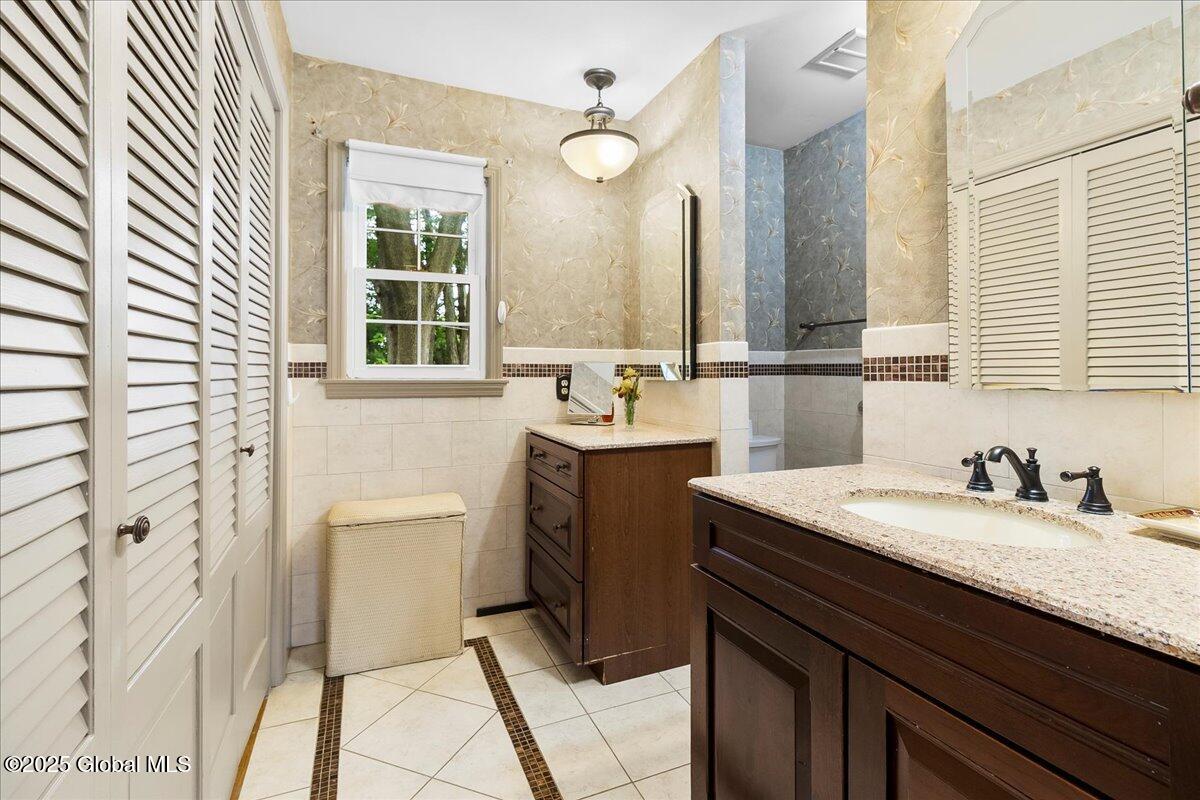 42 Pheasant Ridge Drive, Loudonville, New York image 25
