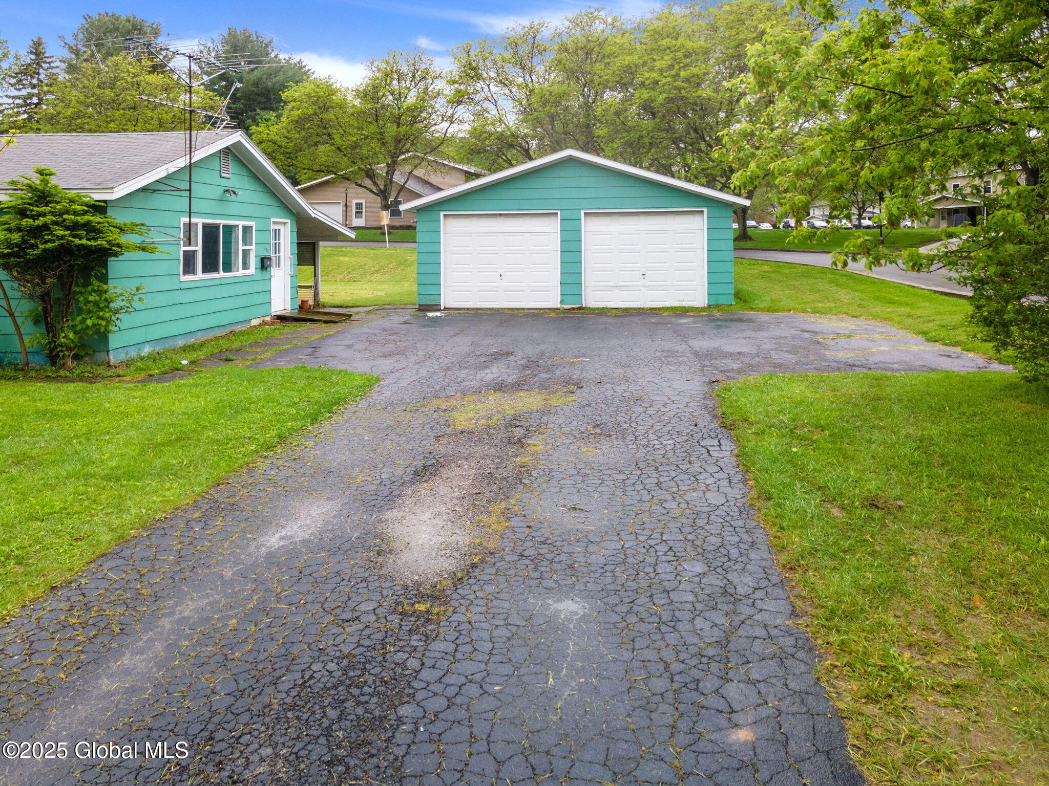 195 North Street, Cobleskill, New York image 33
