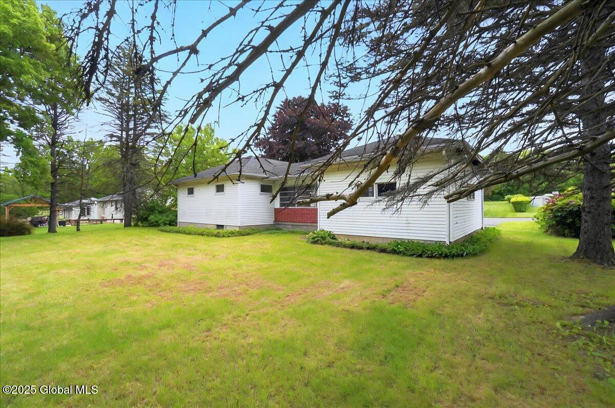 51 Grieme Avenue, Amsterdam, New York image 33