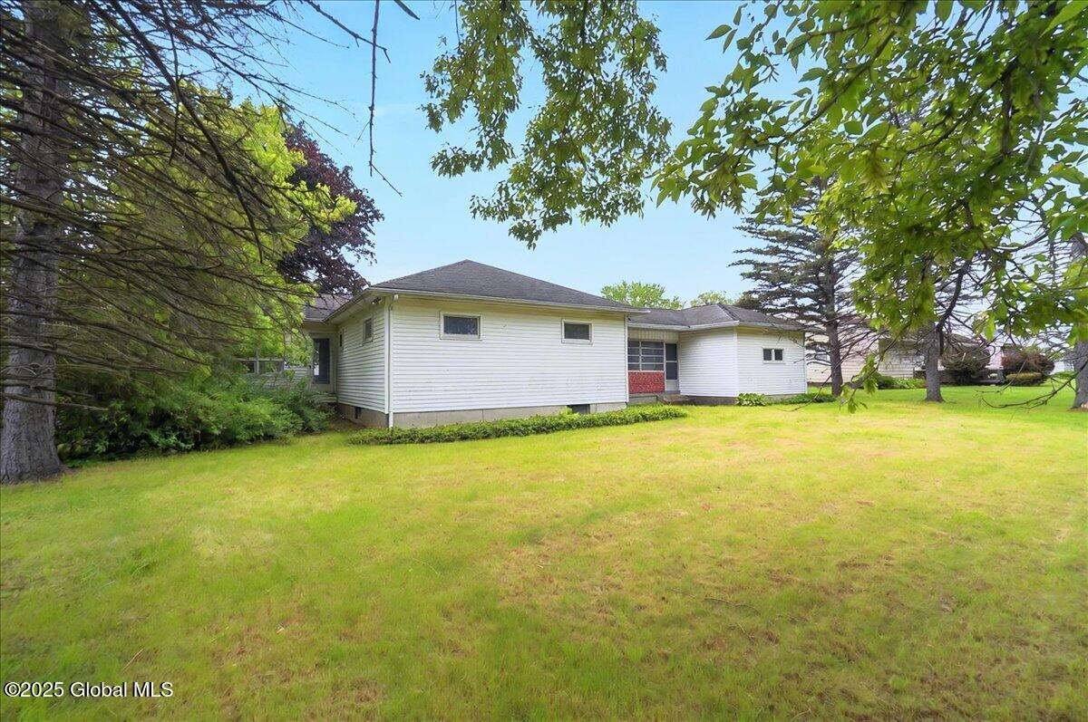 51 Grieme Avenue, Amsterdam, New York image 36