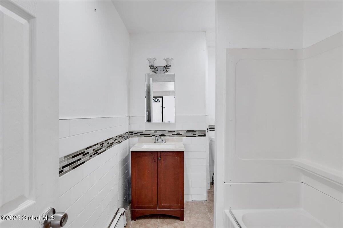 143 Linden Street, Schenectady, New York image 11