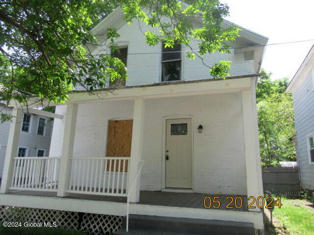 9 William Street, Glens Falls, New York image 2