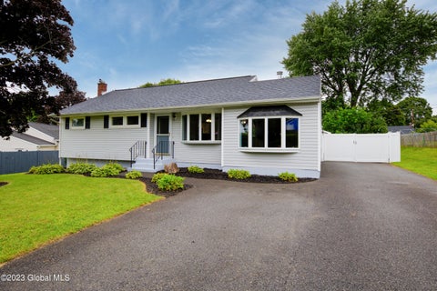 Featured picture for the property 202322318