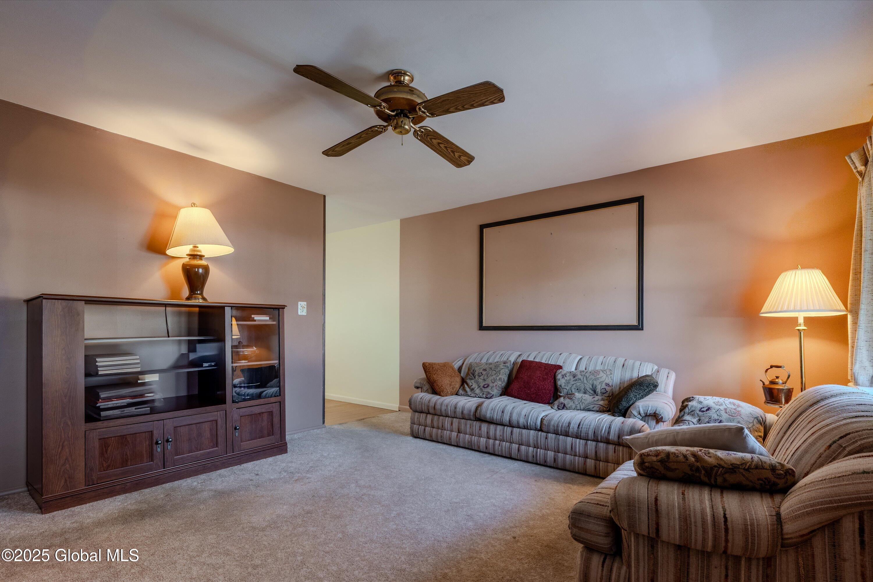 18 Hathorn Boulevard, Saratoga Springs, New York image 6