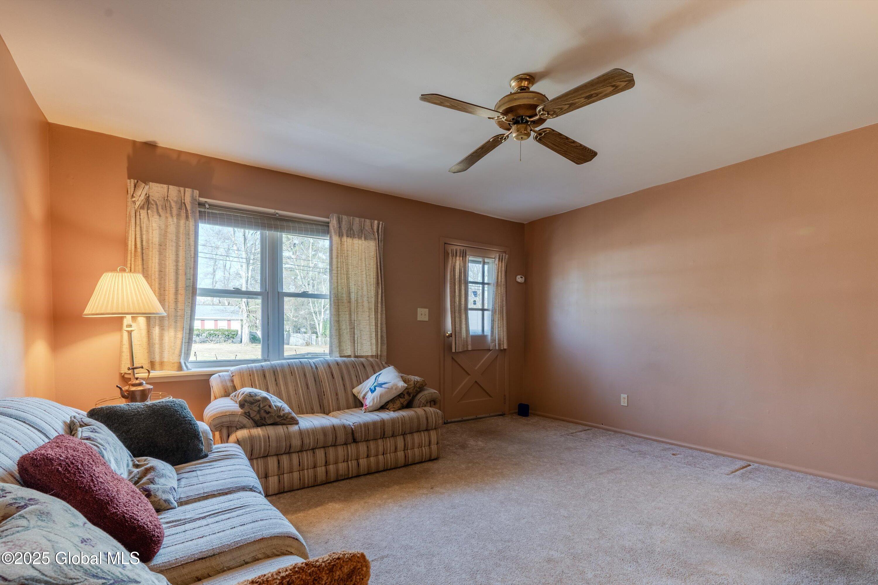 18 Hathorn Boulevard, Saratoga Springs, New York image 7