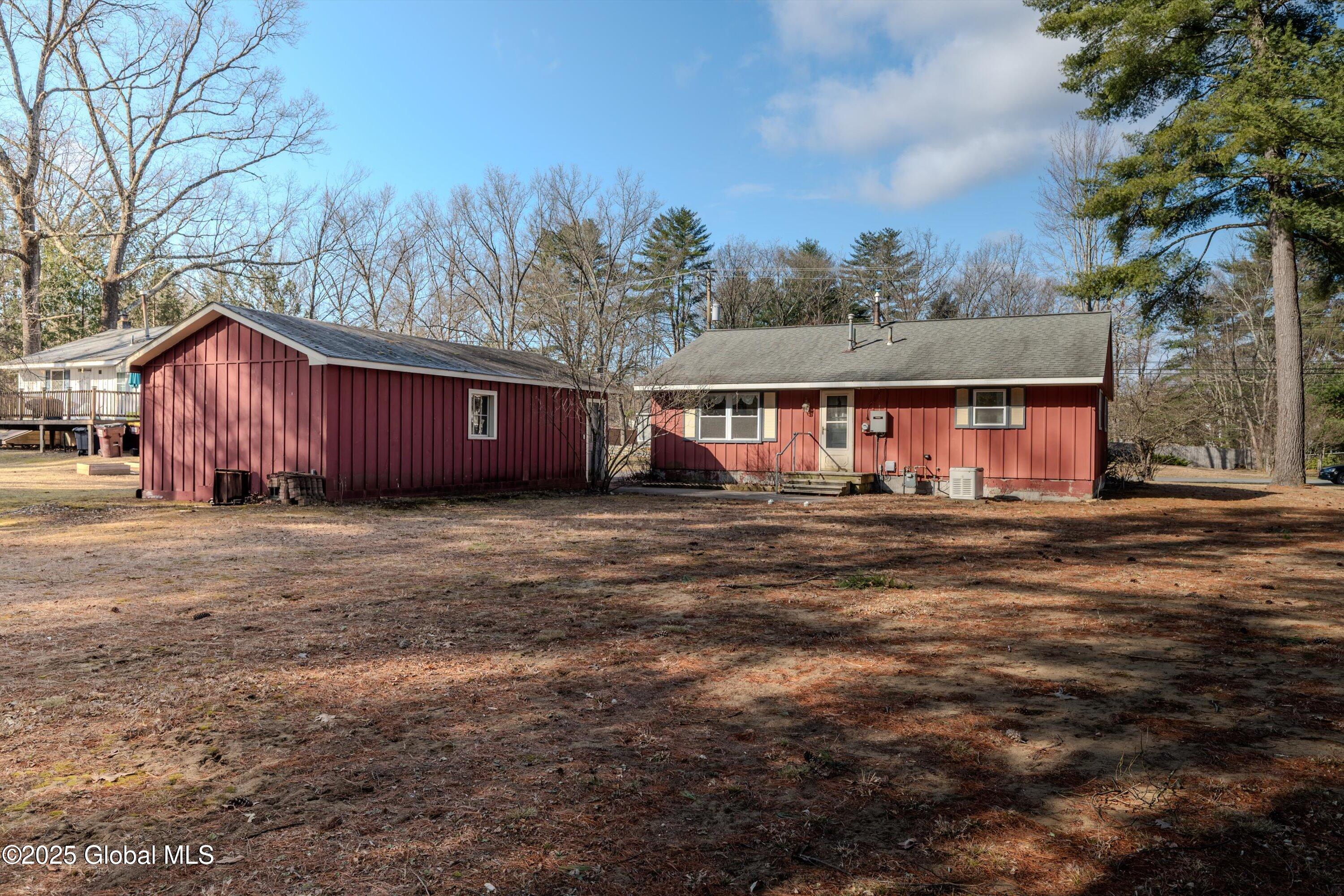 18 Hathorn Boulevard, Saratoga Springs, New York image 17