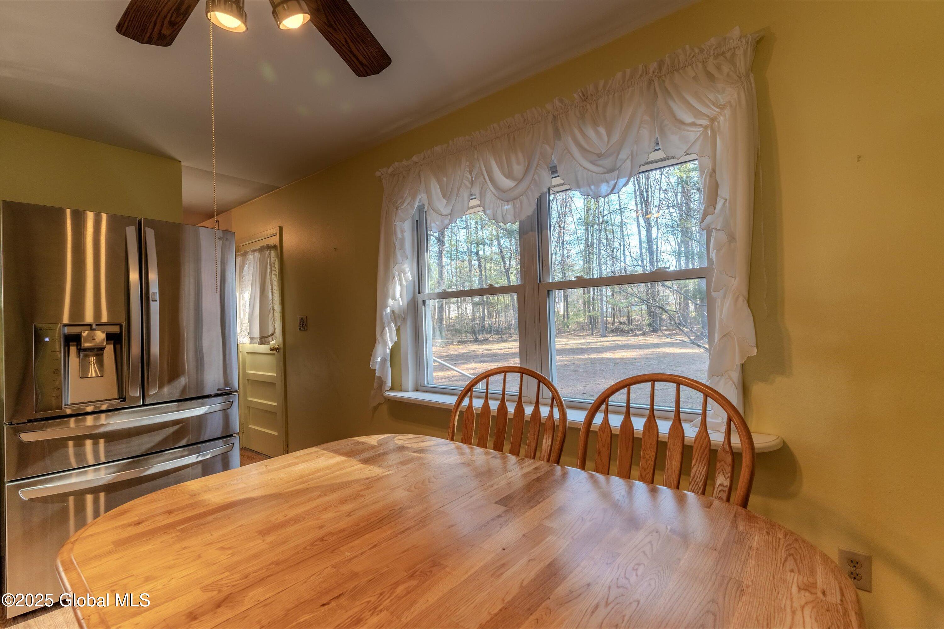 18 Hathorn Boulevard, Saratoga Springs, New York image 10