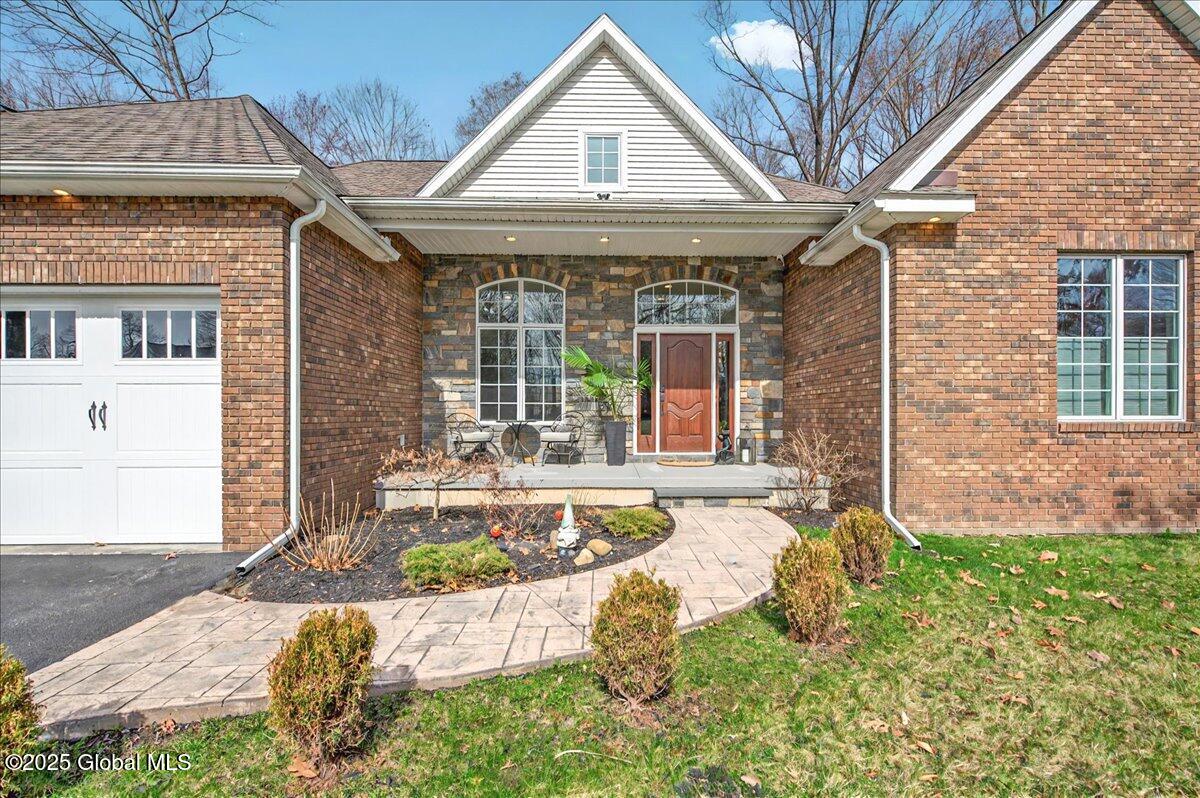 21 Joyous Lane, Glenville, New York image 3