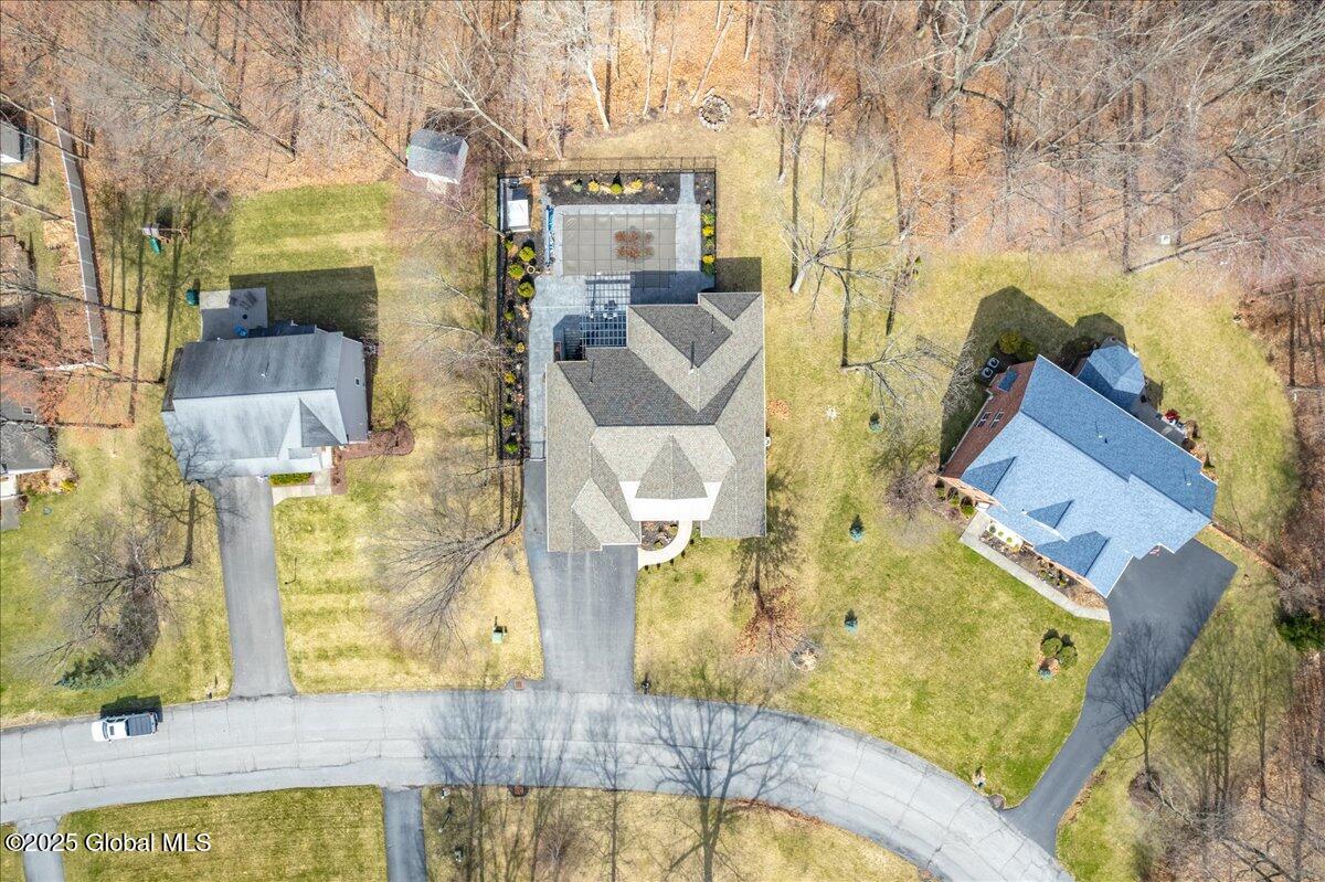 21 Joyous Lane, Glenville, New York image 7