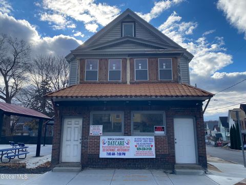 Homes For Sale - 283 E Main Street<br/> Amsterdam, NY 12010