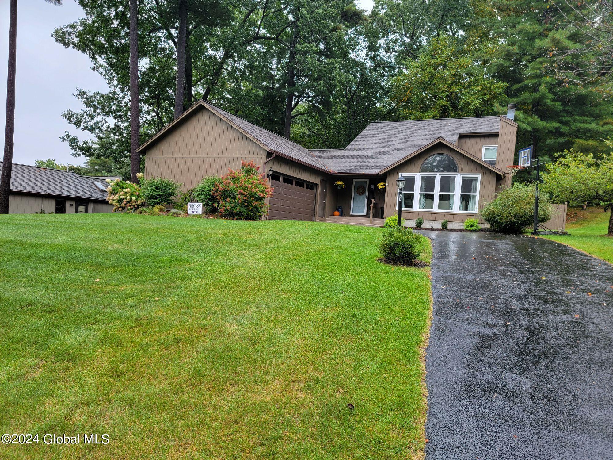 24 Meadow Rue Place, Ballston Spa, New York image 2