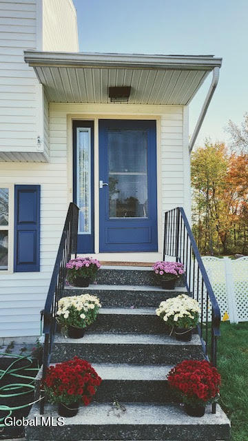 1104 Regal Court