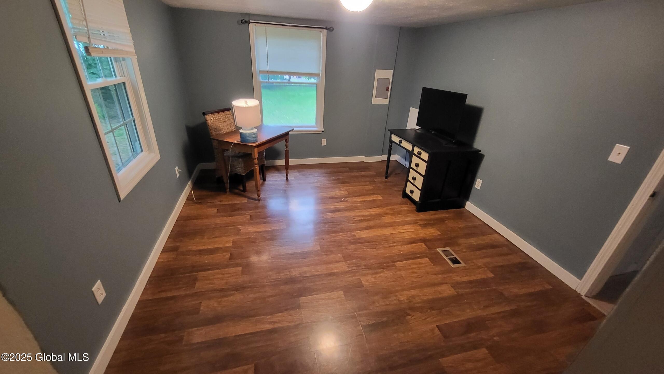 Gansevoort, New York 12831, United States, 3 Bedrooms Bedrooms, ,2 BathroomsBathrooms,Residential,Pending,157279