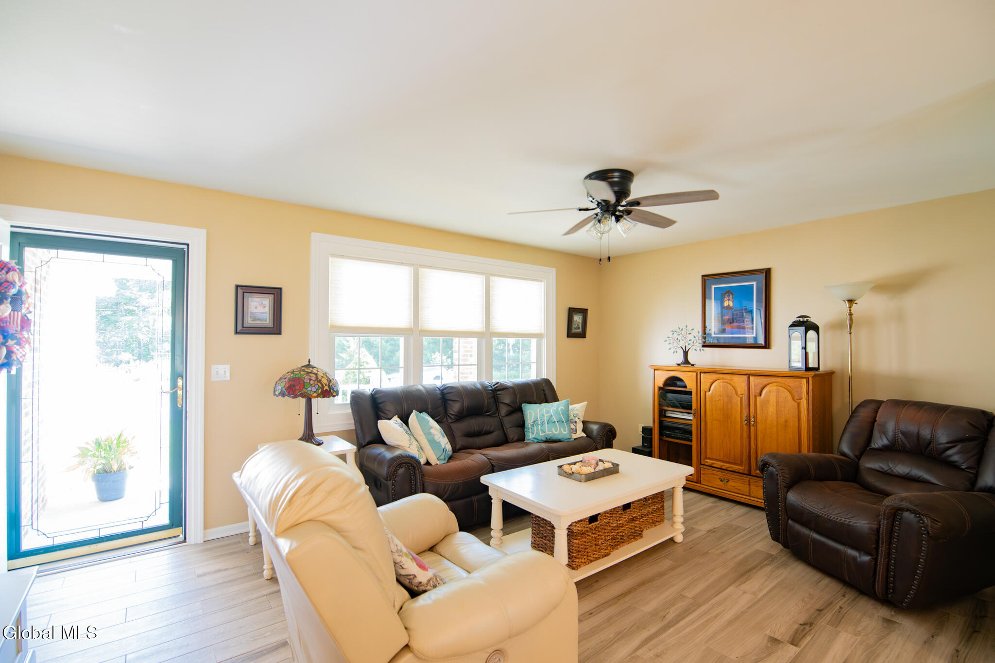 1 Shallow Creek Road