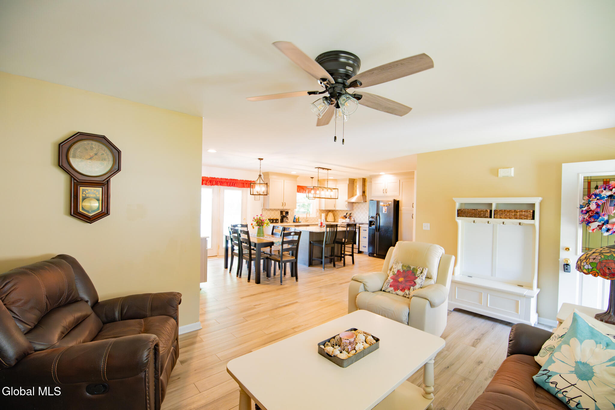1 Shallow Creek Road