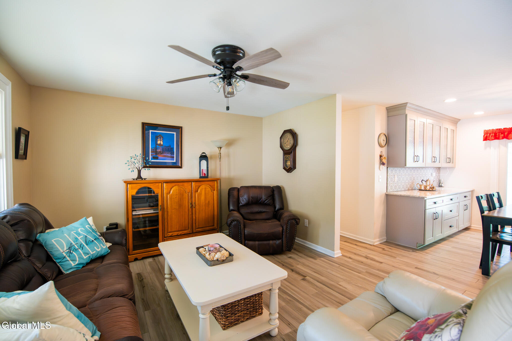 1 Shallow Creek Road