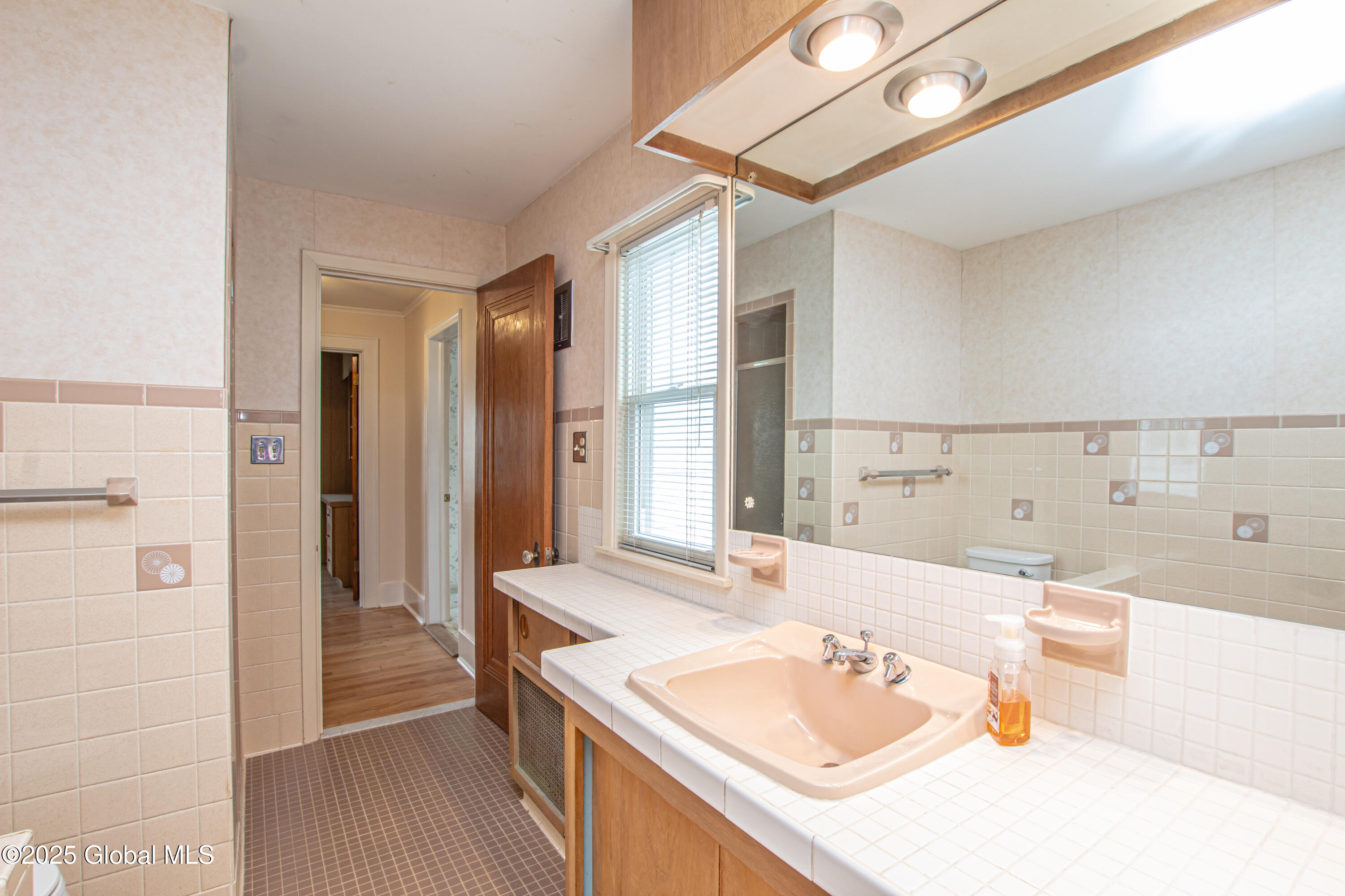 125 5th Avenue, Gloversville, New York image 43