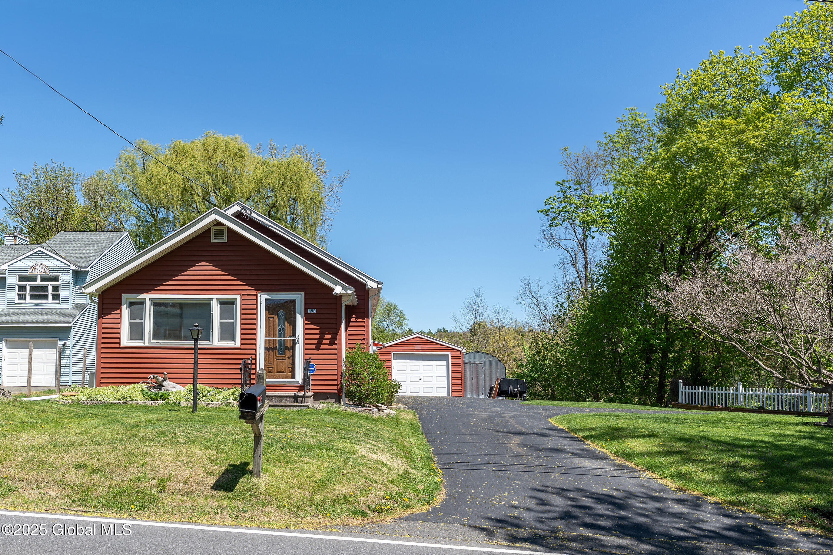 199 Krumkill Road, Slingerlands, New York image 4