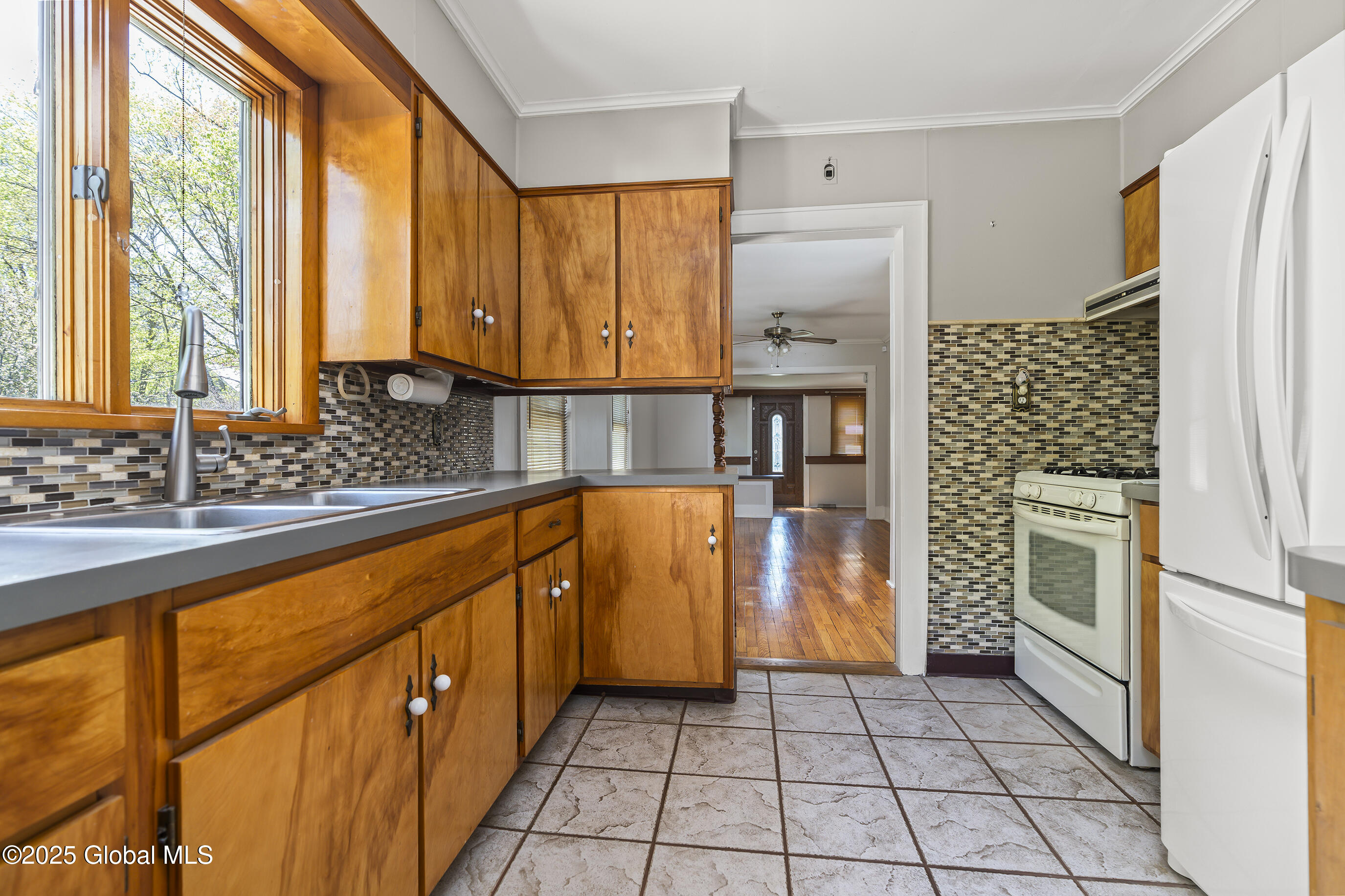 199 Krumkill Road, Slingerlands, New York image 6