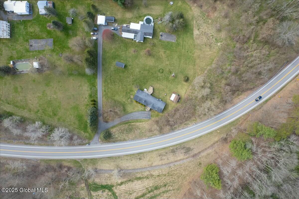 821 State Highway 161, Amsterdam, New York image 11