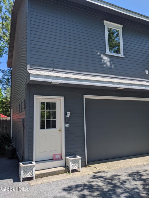 Apartment For Rent - 23 George Street<br/> Saratoga County, Saratoga Springs, NY 12866