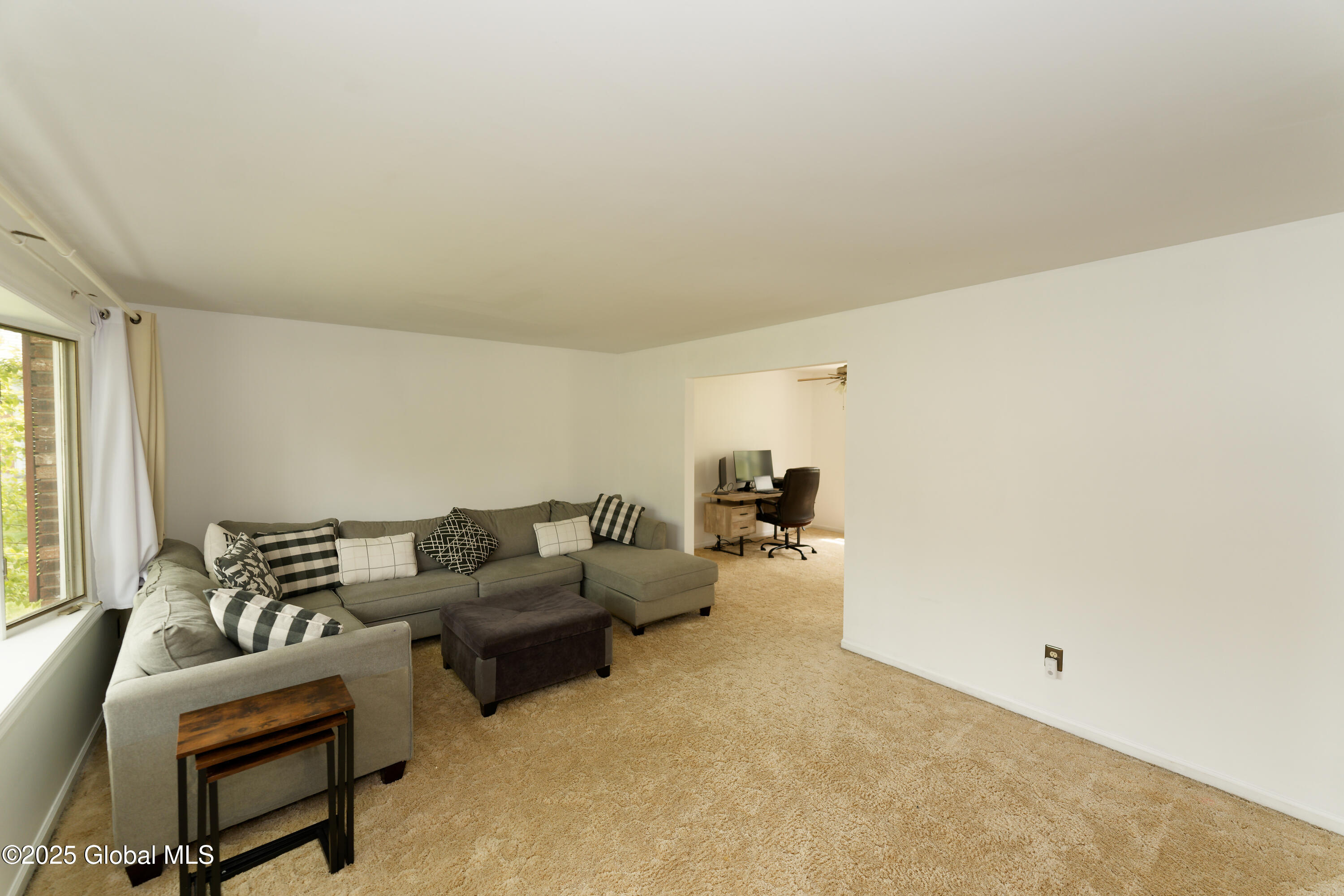 708 Hampshire Seat, Niskayuna, New York image 8