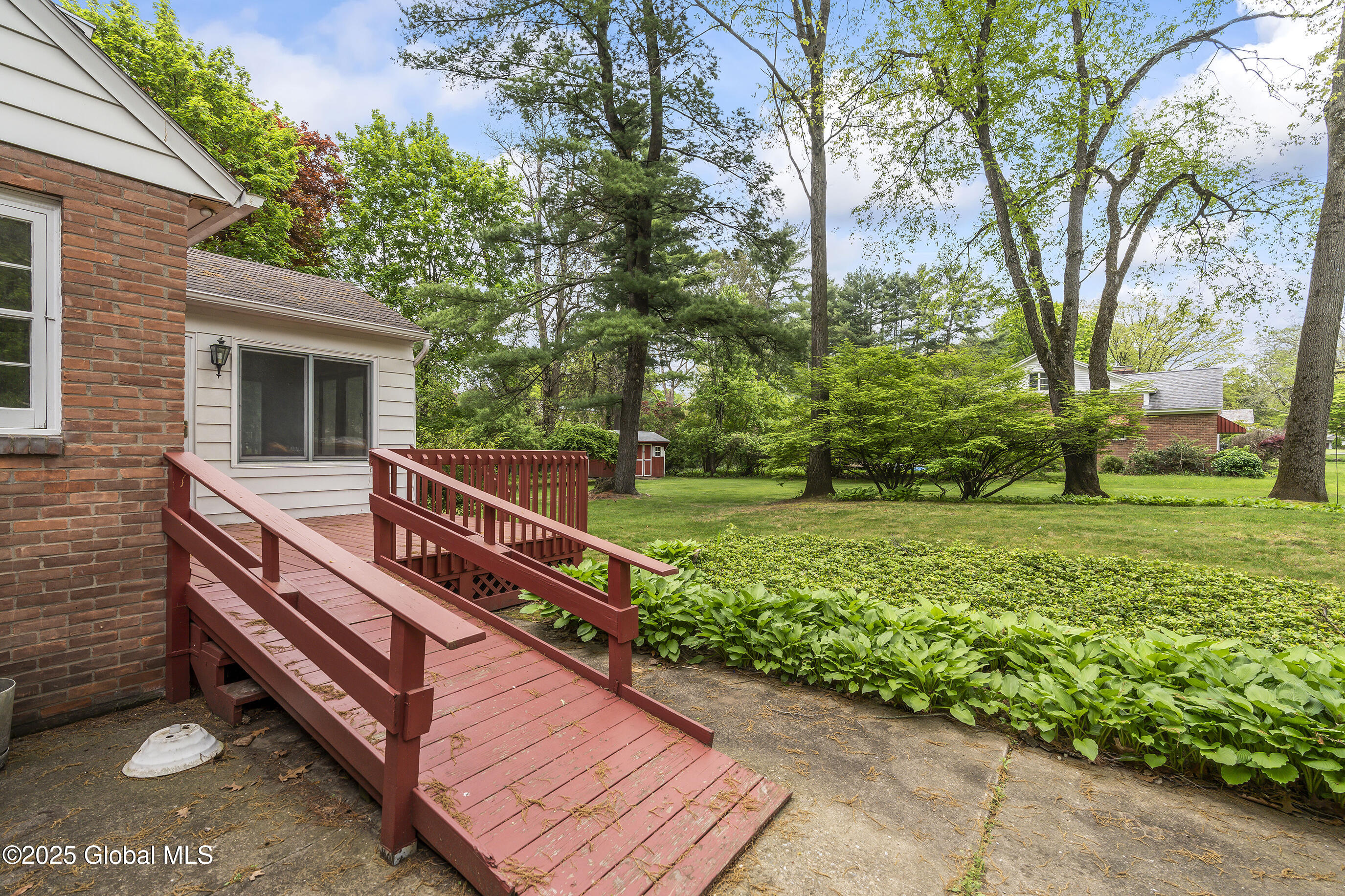 801 Londonderry Road, Schenectady, New York image 26