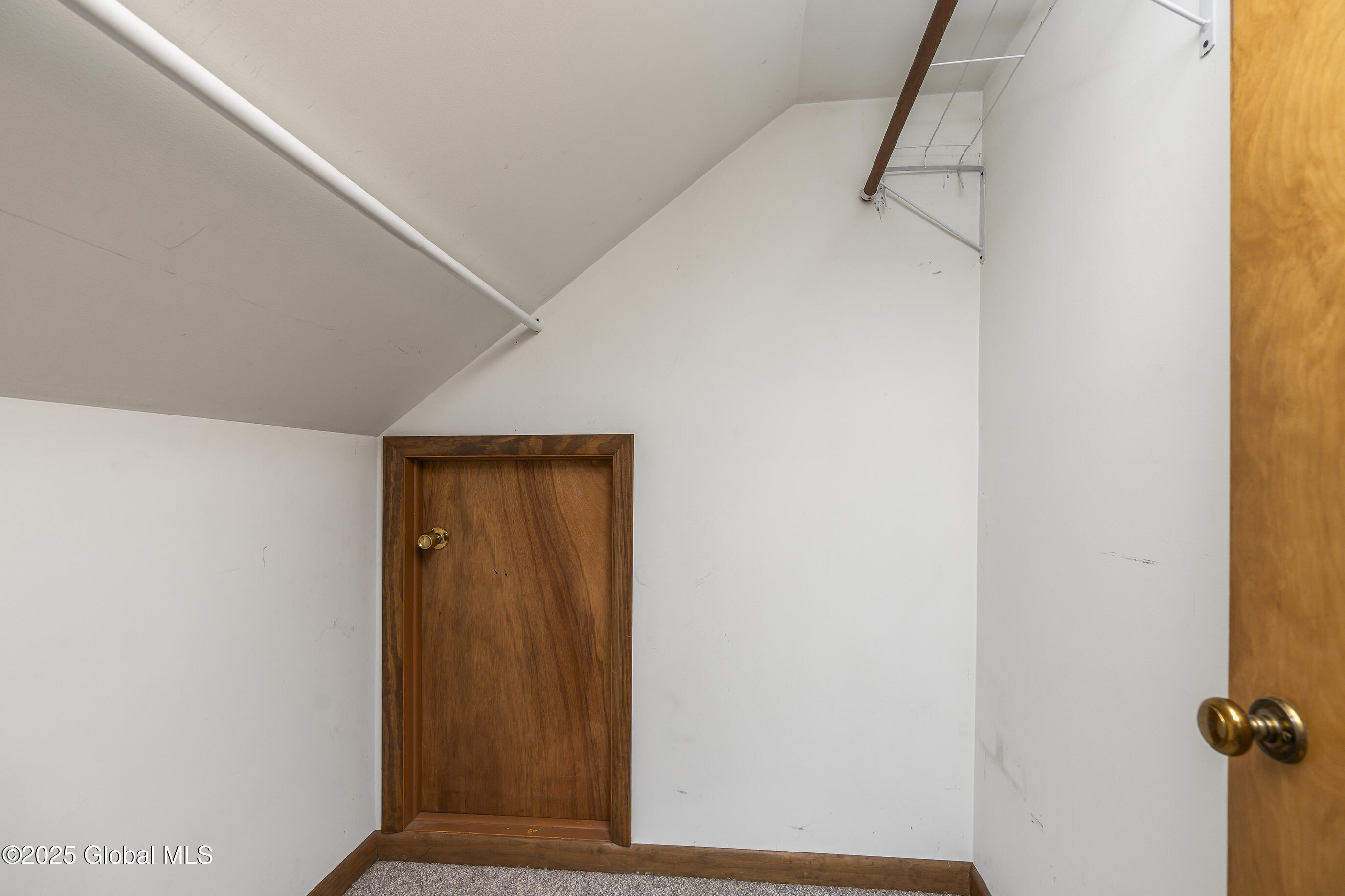 801 Londonderry Road, Schenectady, New York image 21