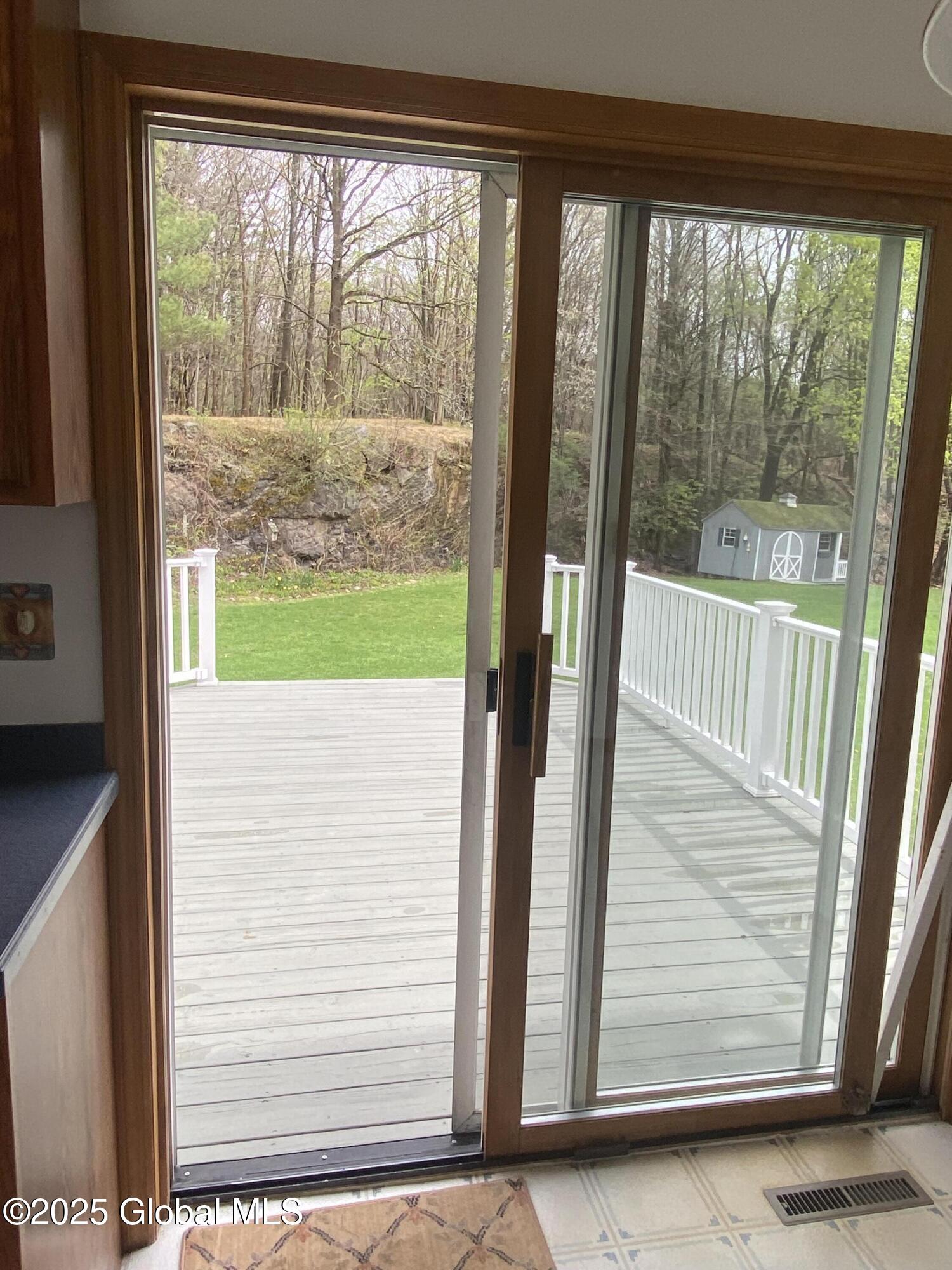 10 Red Rock Road, Troy, New York image 9