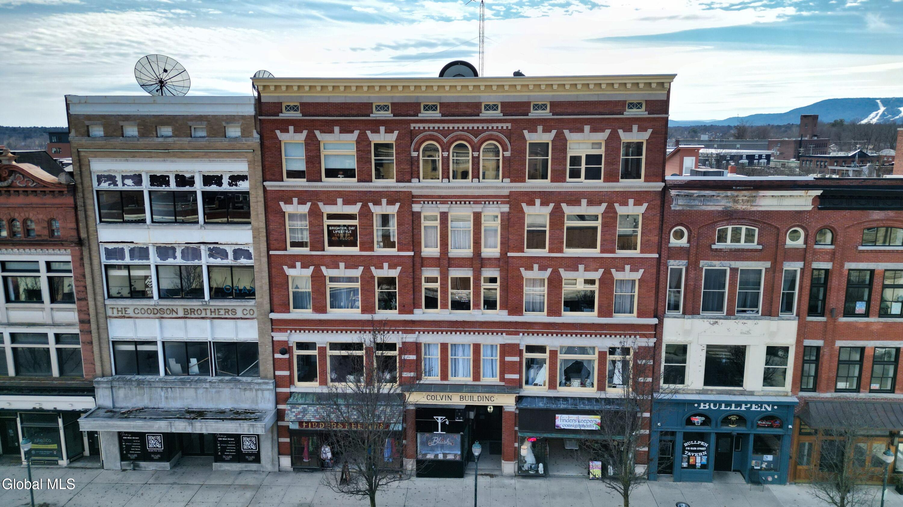 206 Glen Street